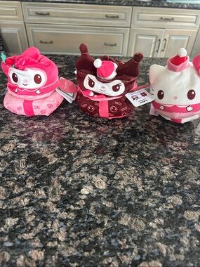 TEETURTLE REVERSIBLE 4" PLUSHIES HELLO KITTY LOT OF 3 NWT